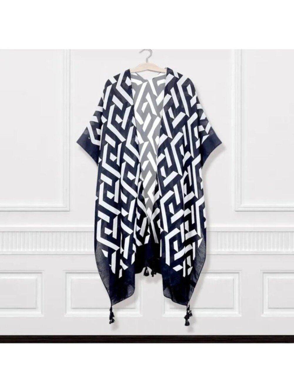 Geometric Print Open Front Kimono Tassel Edges Black White Women Beach Cruise